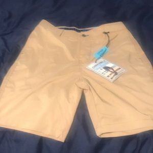 Men’s shorts NWT